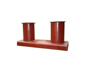 WELDED INCLINED BOLLARD