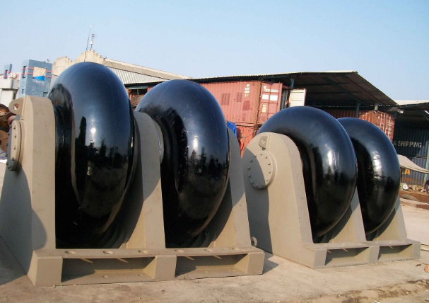 ROLL TYPE RUBBER FENDER