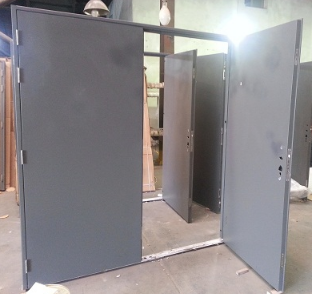 STEEL FIREPROOF DOOR